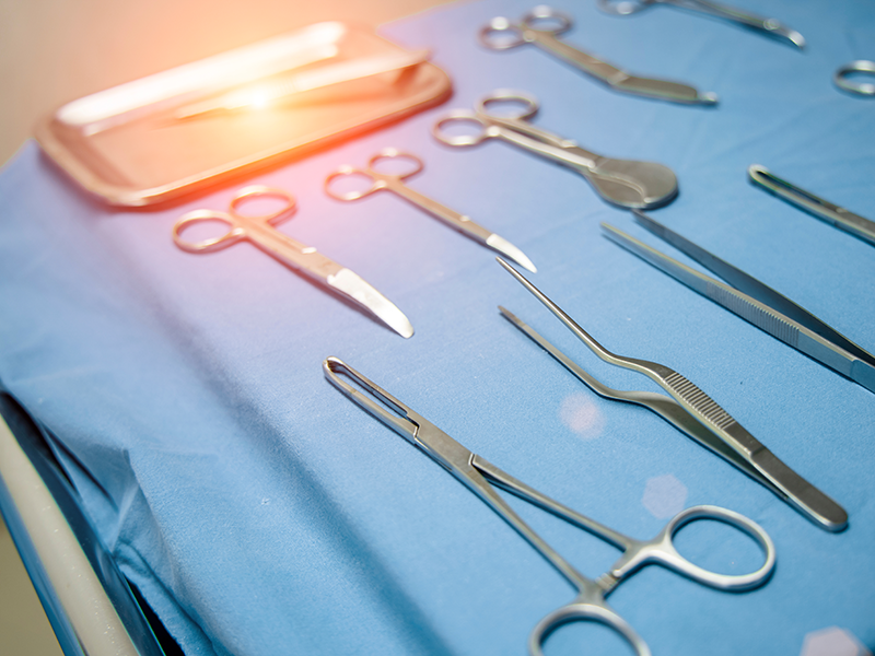Sterilization Cleaning Implants and Instruments