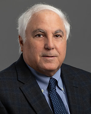 Dr. Steven Gitelis of Rush Orthopedics
